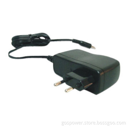 AC/DC Adapter with 100 to 240V AC Universal Input Voltage and 50,000-hour MTBF